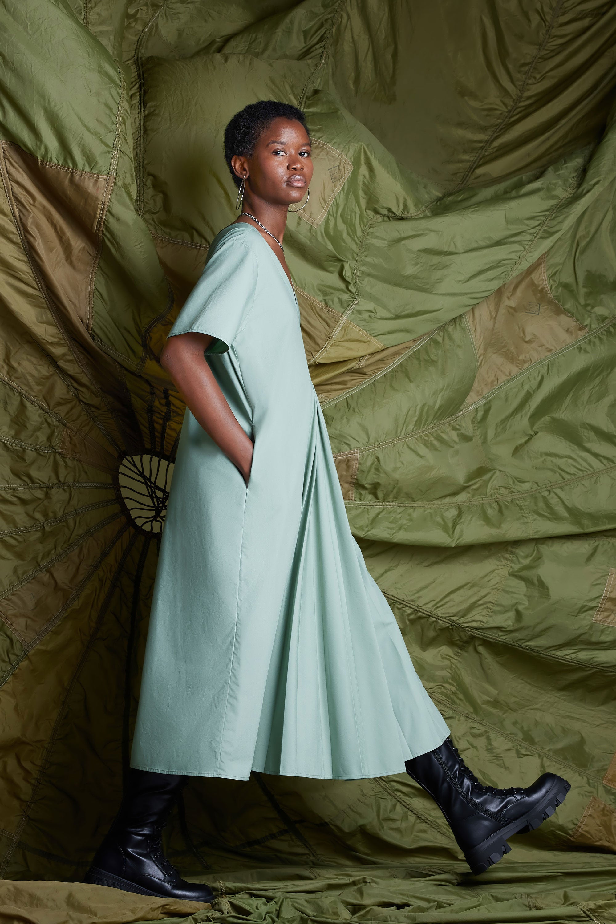 Nish Niche: Stunning Sage Green Flight Midi Dress