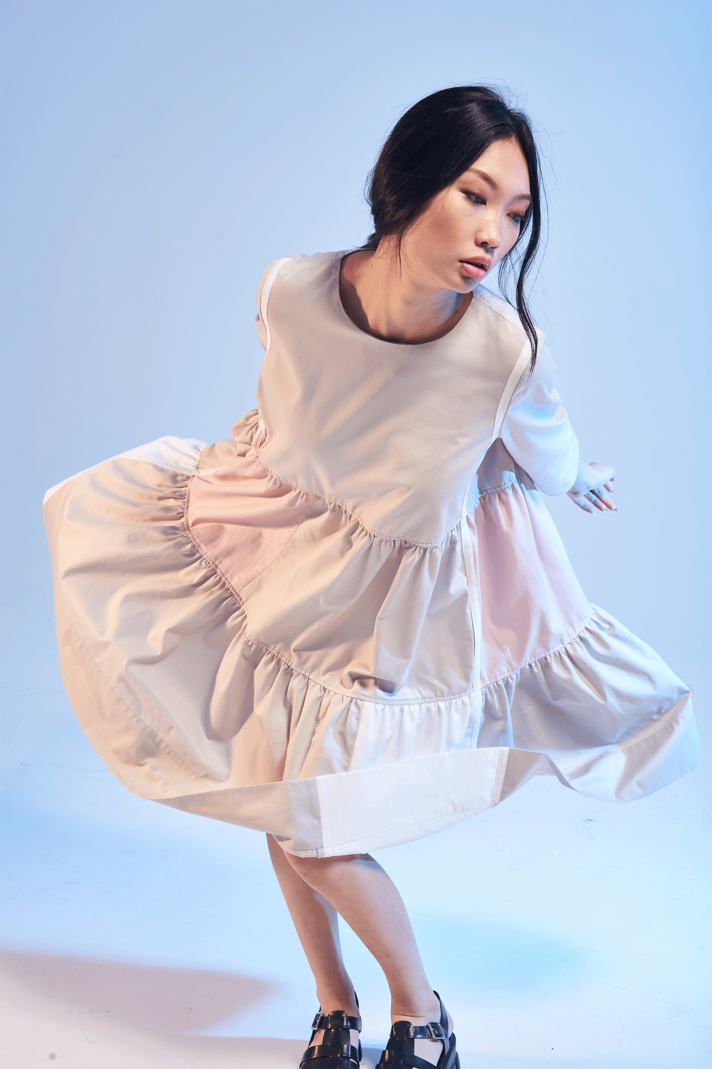 Geometric Dress Light